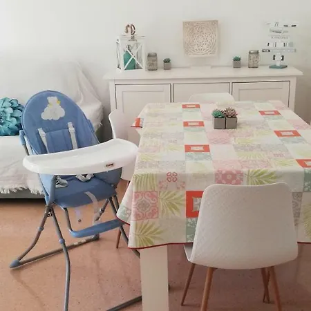 Baby-friendly Terrace 아파트 엘 캄펠로